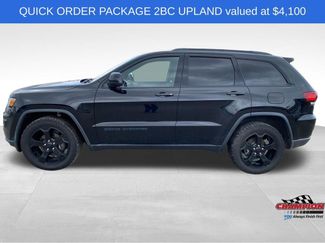 Used 2018 Jeep Grand Cherokee Laredo AWD/4WD video 2