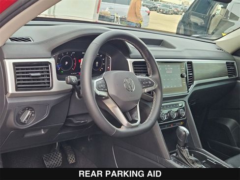 Used 2022 Volkswagen Atlas SE image 13