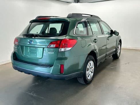 Used 2010 Subaru Outback 2.5i AWD/4WD image 29
