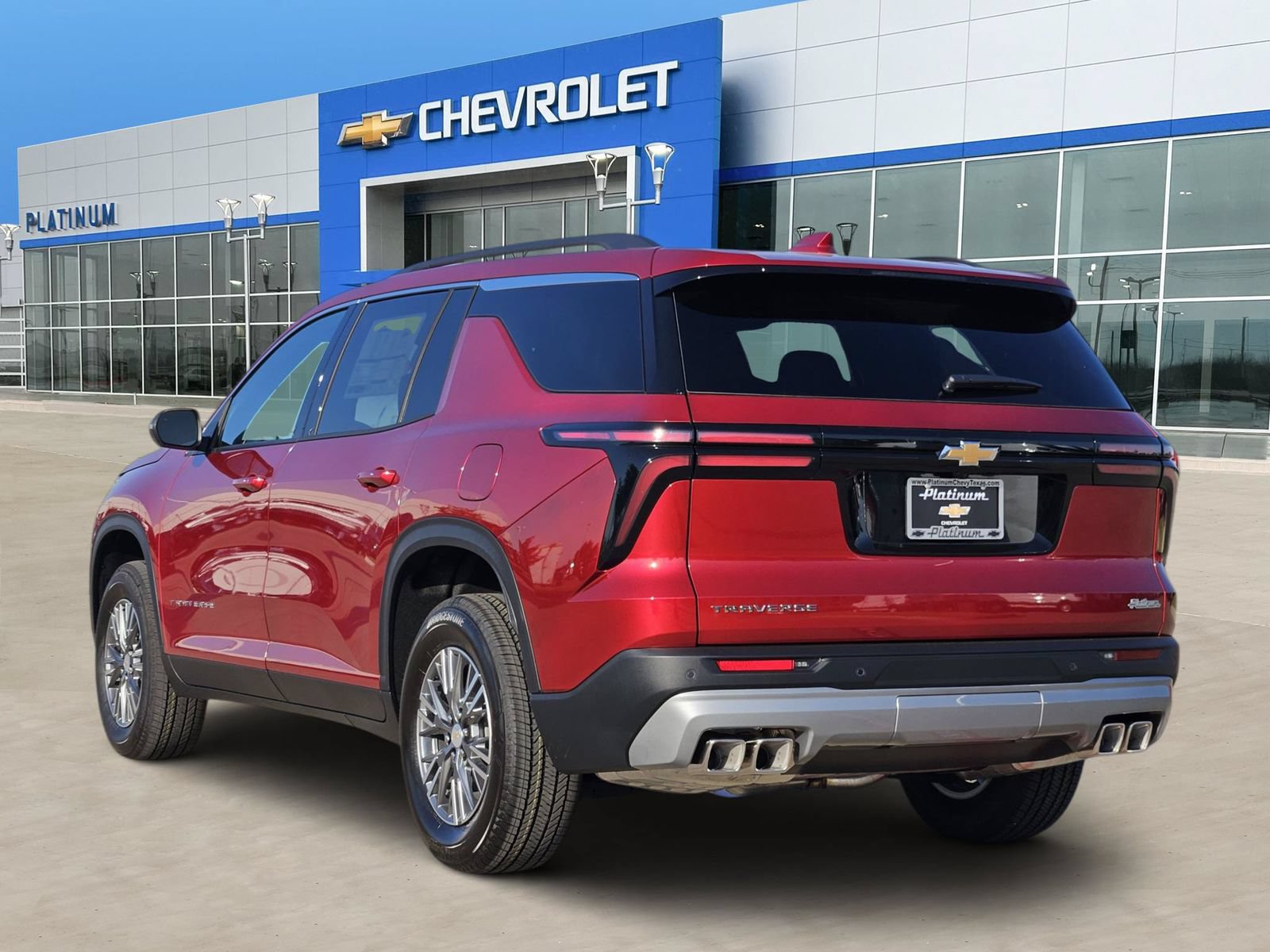 New 2027 Chevrolet Traverse LT FWD image 4