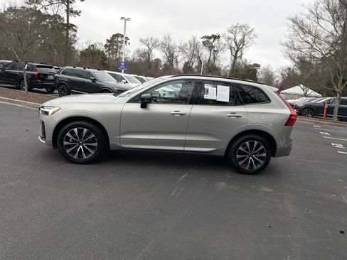 Certified 2025 Volvo XC60 B5 Plus w/ Climate Package image 7