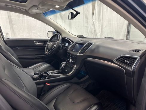 Used 2018 Ford Edge Titanium w/ Equipment Group 301A image 57