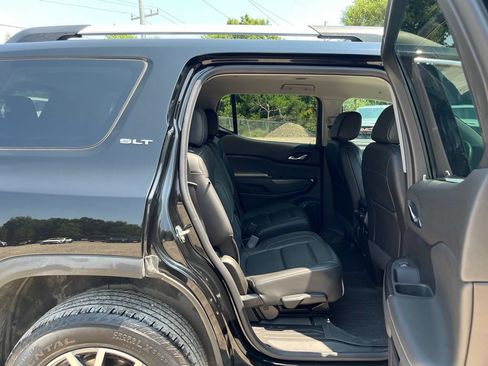 Used 2023 GMC Acadia SLT w/ Preferred Package AWD/4WD image 33