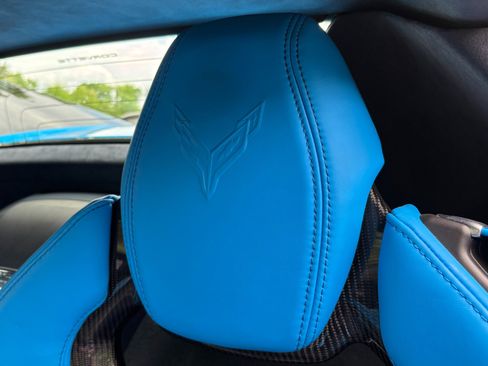 Used 2025 Chevrolet Corvette Z06 image 16