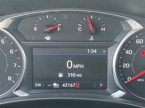 Used 2024 GMC Terrain SLT w/ Elevation Edition image 27