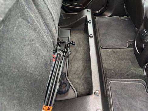 Used 2016 Chevrolet Colorado LT w/ Luxury Package, Chrome image 34