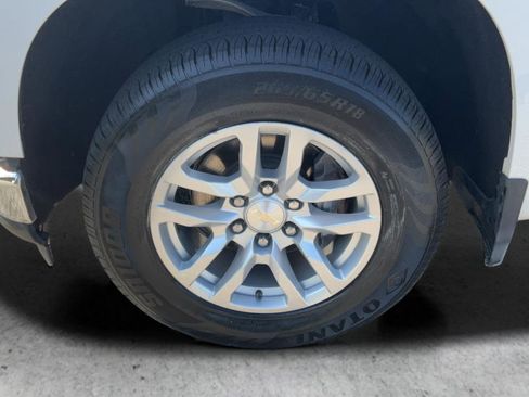 Certified 2021 Chevrolet Silverado 1500 LT w/ Z71 Off-Road Package image 24