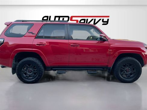 Used 2019 Toyota 4Runner TRD Off-Road Premium image 8