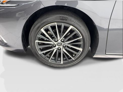 Used 2024 Lexus ES 250 w/ Premium Package AWD/4WD image 13