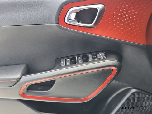 Certified 2023 Kia Soul GT-Line FWD image 34
