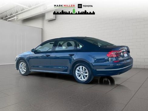 Used 2018 Volkswagen Passat 2.0T S w/ Driver Assistance Package image 3