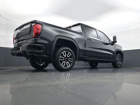 Used 2025 GMC Sierra 1500 AT4 w/ AT4 Premium Package image 25