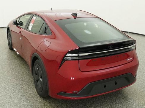 New 2026 Toyota Prius Plug-In Hybrid FWD image 25