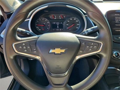 Used 2024 Chevrolet Malibu LT image 18