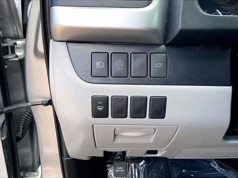 Used 2019 Toyota Highlander XLE image 33