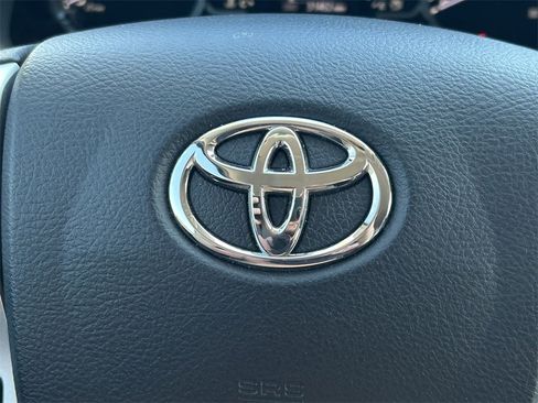 Used 2019 Toyota Tundra SR5 image 37