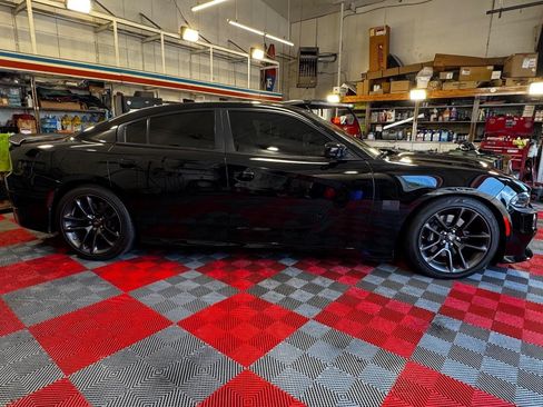 Used 2021 Dodge Charger Scat Pack w/ Plus Group RWD image 8
