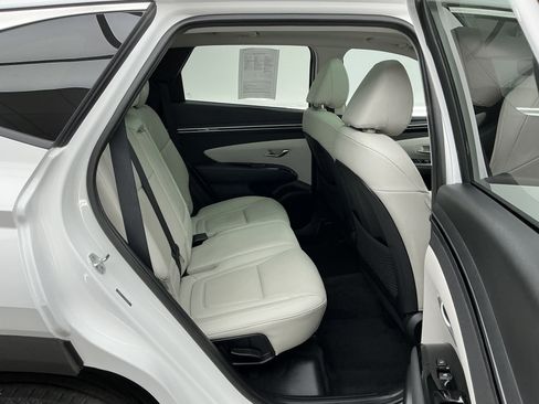 Used 2023 Hyundai Tucson Limited image 23
