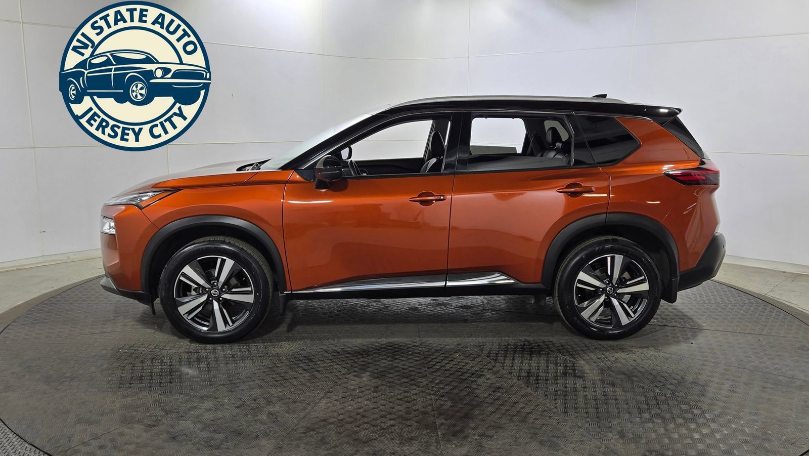 Used 2021 Nissan Rogue SL w/ Premium Package AWD/4WD image 4