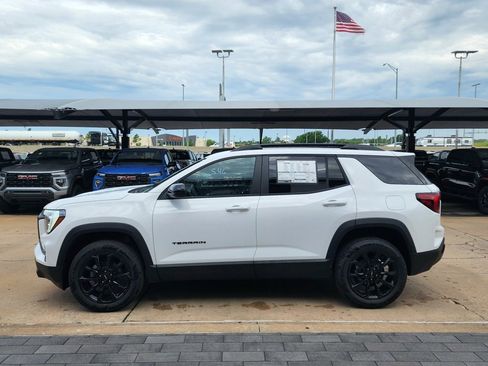 New 2026 GMC Terrain Elevation w/ Black Edition image 7