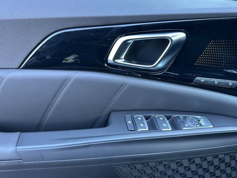 New 2026 Kia Carnival SX Prestige FWD image 7