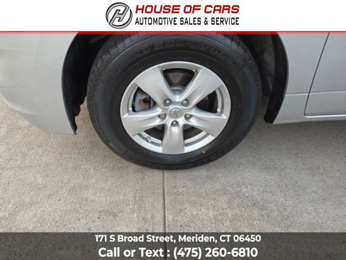 Used 2016 Nissan Quest SV w/ Leather Package FWD image 19