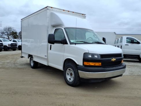 New 2025 Chevrolet Express 3500 w/ Power Convenience Package image 3