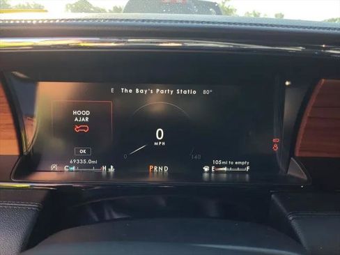 Used 2018 Lincoln Navigator Reserve AWD/4WD image 12