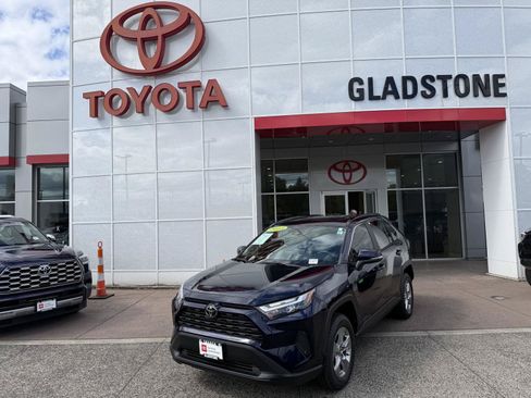 Certified 2023 Toyota RAV4 XLE w/ Convenience Package AWD/4WD image 1