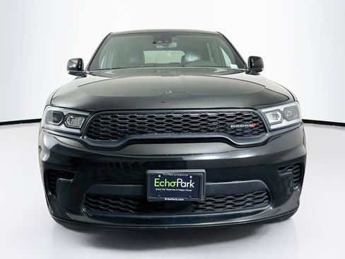 Used 2024 Dodge Durango GT RWD image 2