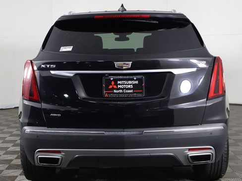Used 2022 Cadillac XT5 Premium Luxury w/ LPO, Floor Liner Package image 14