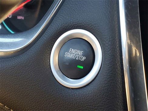 Certified 2023 Chevrolet Traverse LT w/ LPO, Floor Liner Package image 26