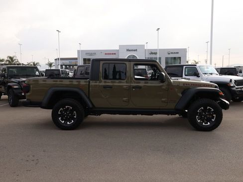 New 2026 Jeep Gladiator Rubicon w/ Safety Group image 3