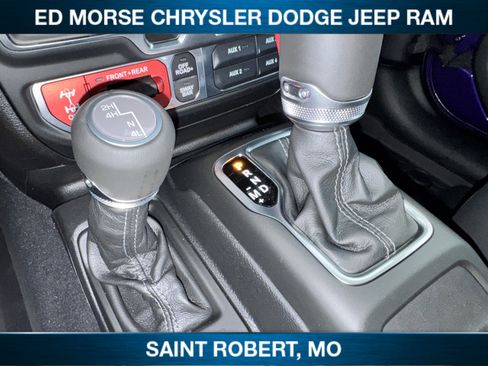 New 2026 Jeep Wrangler Unlimited Rubicon w/ Technology Group AWD/4WD image 20