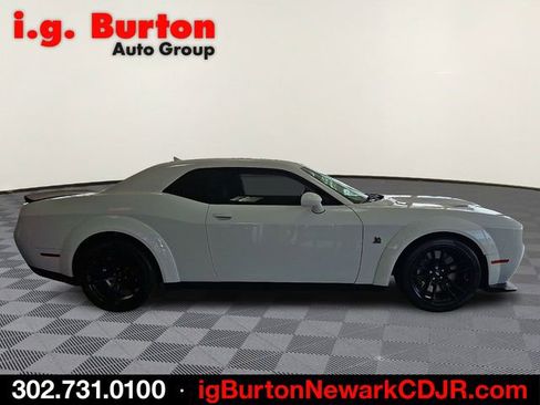 Used 2023 Dodge Challenger R/T Scat Pack RWD image 7