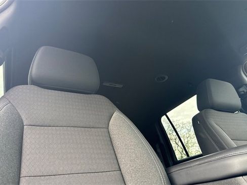 Used 2023 GMC Yukon XL SLE w/ Gmc Pro Safety Plus Package image 21