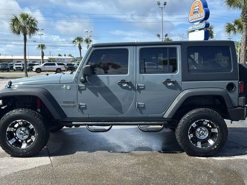 Used 2014 Jeep Wrangler Unlimited Sport w/ Quick Order Package 24S AWD/4WD image 2