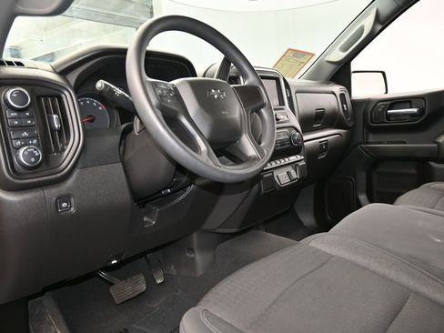 Used 2022 Chevrolet Silverado 1500 Custom Trail Boss image 13