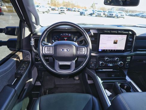 Used 2024 Ford F250 Lariat w/ Sport Appearance Package image 21