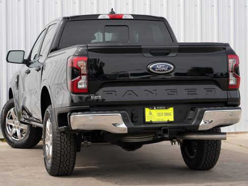 Used 2025 Ford Ranger XLT w/ Equipment Group 301A High image 5