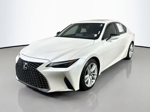 Used 2023 Lexus IS 300 w/ Comfort Package RWD image 3