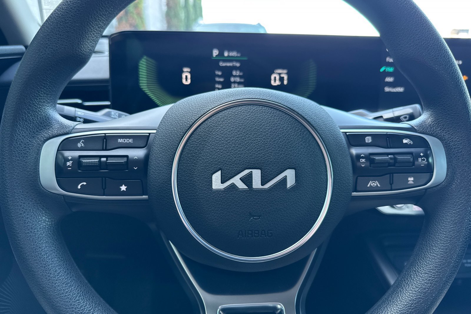 Certified 2025 Kia K5 LXS FWD image 25