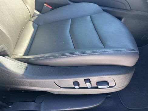 Certified 2024 Cadillac XT6 Sport image 47