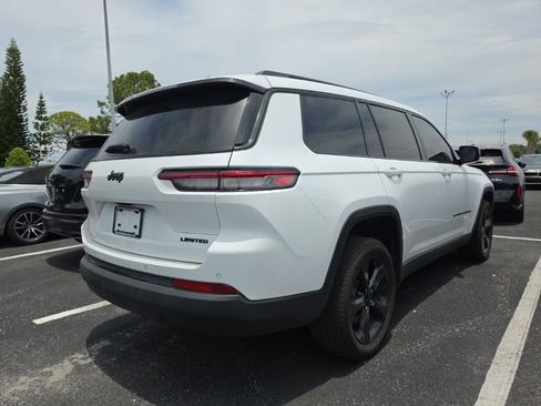 Used 2025 Jeep Grand Cherokee L Limited w/ Black Appearance Package RWD image 14
