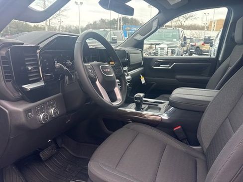 New 2026 GMC Sierra 1500 Elevation w/ Preferred Package AWD/4WD image 18