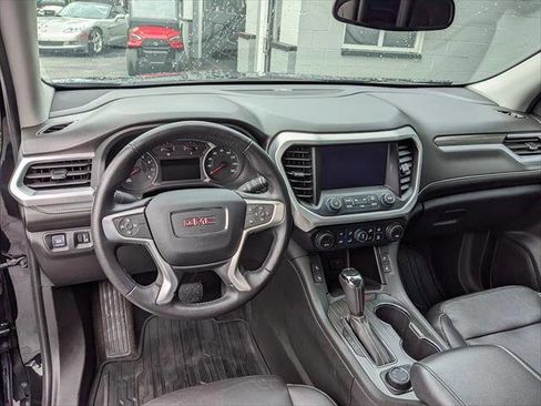 Used 2019 GMC Acadia SLT image 13