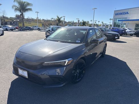 Certified 2024 Honda Civic Sport image 9