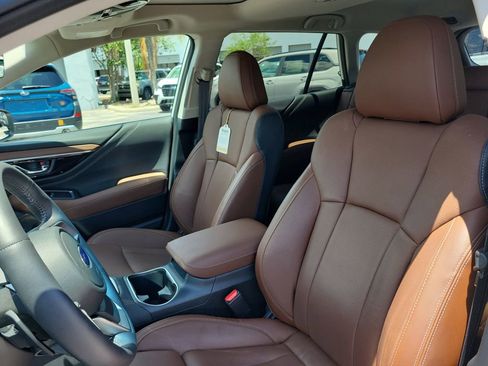 Certified 2022 Subaru Outback Touring AWD/4WD image 23