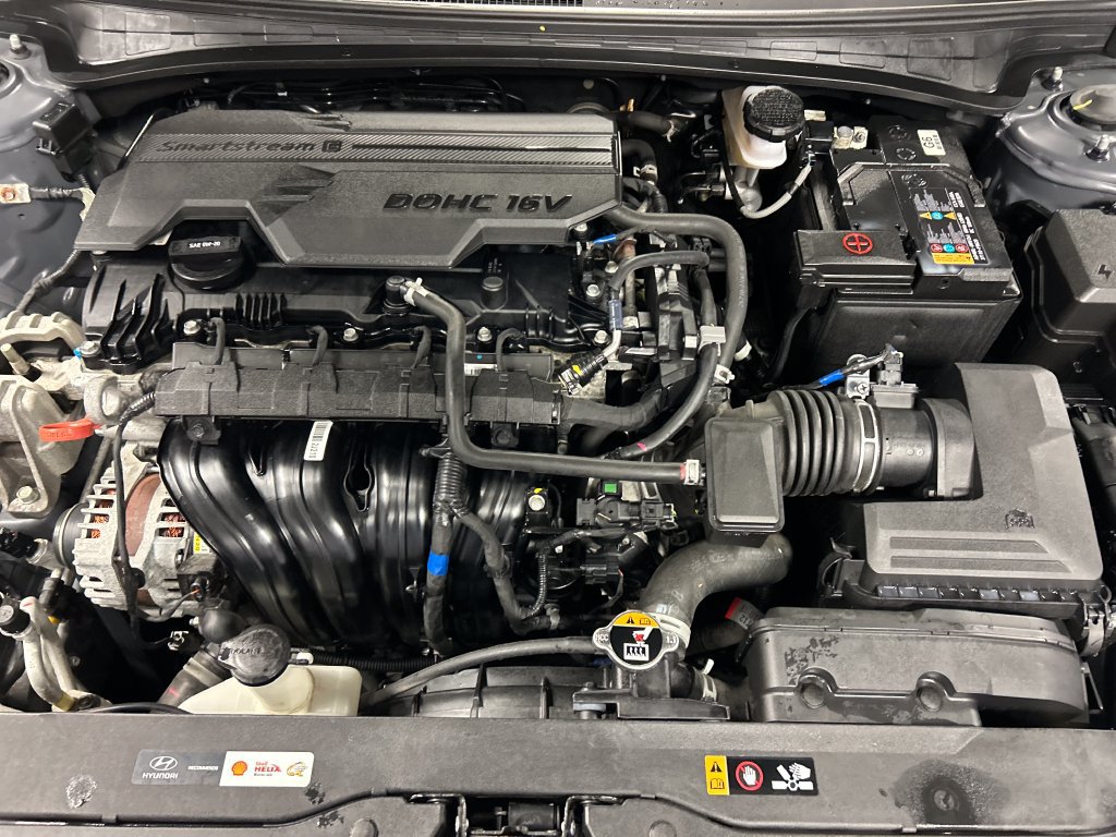 Used 2023 Hyundai Elantra SEL w/ Convenience Package FWD image 24