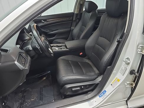 Used 2022 Honda Accord EX-L image 30